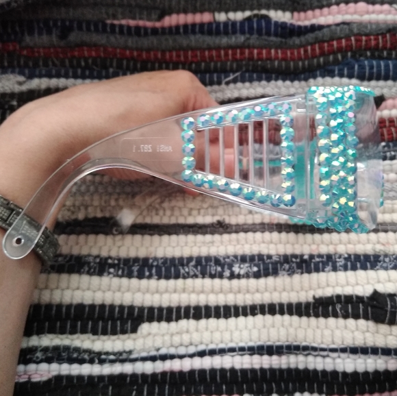 Protective Fashion Clear Blinged Safety Glasses - Picture 6 of 9